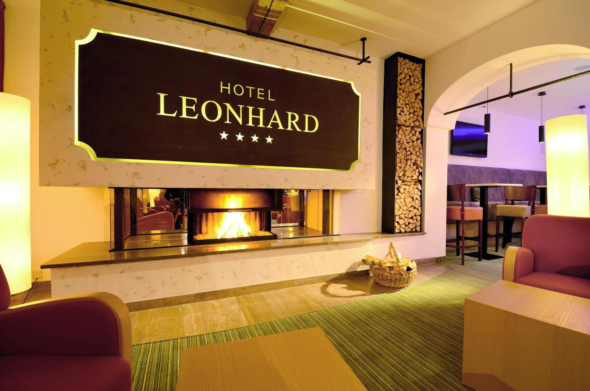 Hotel Leonhard Леоганг Екстериор снимка