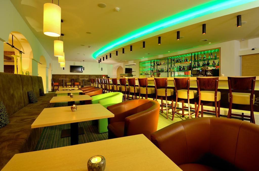 Hotel Leonhard Леоганг Екстериор снимка