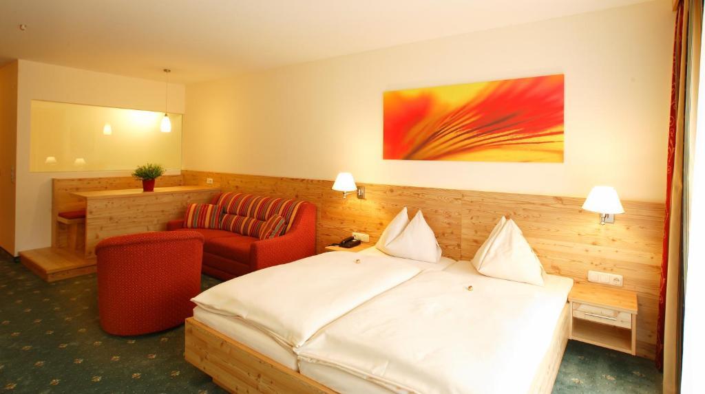 Hotel Leonhard Леоганг Стая снимка