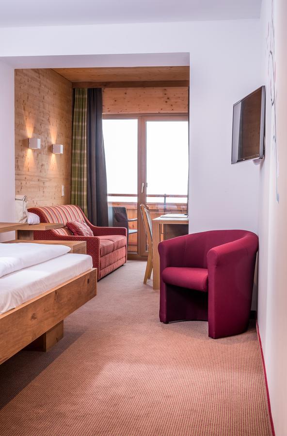 Hotel Leonhard Леоганг Екстериор снимка